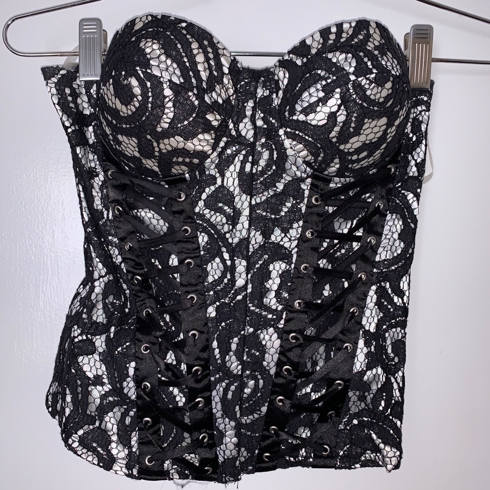 NWT adorable corset